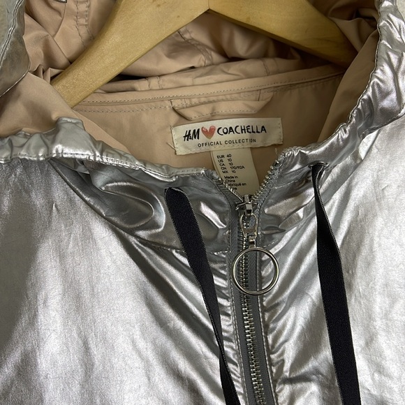H&M Coachella silver metallic windbreaker 10 - Picture 2 of 8